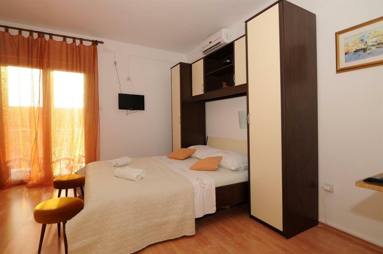 Apartments Katica ماكارسكا الغرفة الصورة